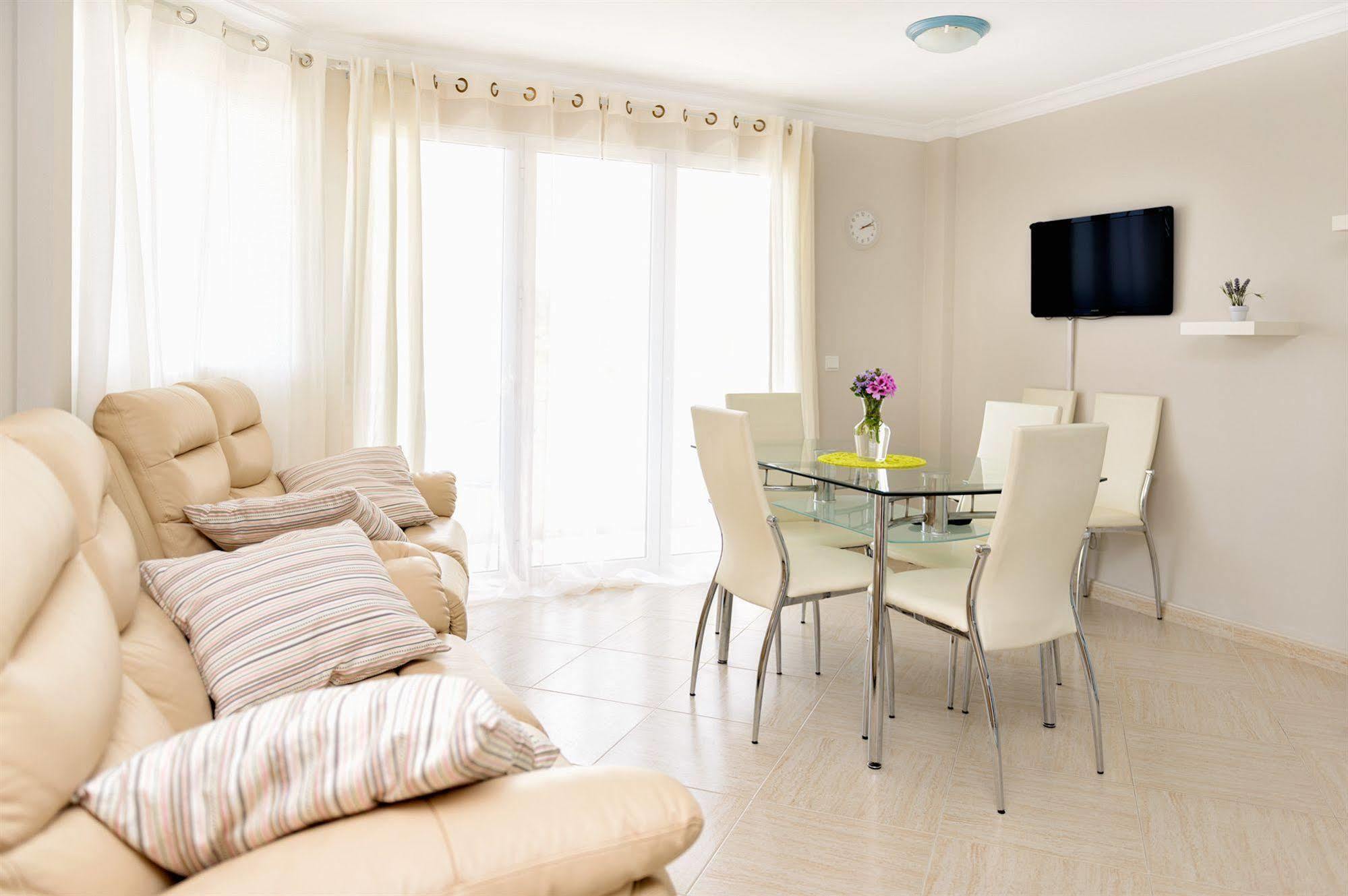 Atico Suite Ola Blanca 칼라 데 피네스트라트 외부 사진